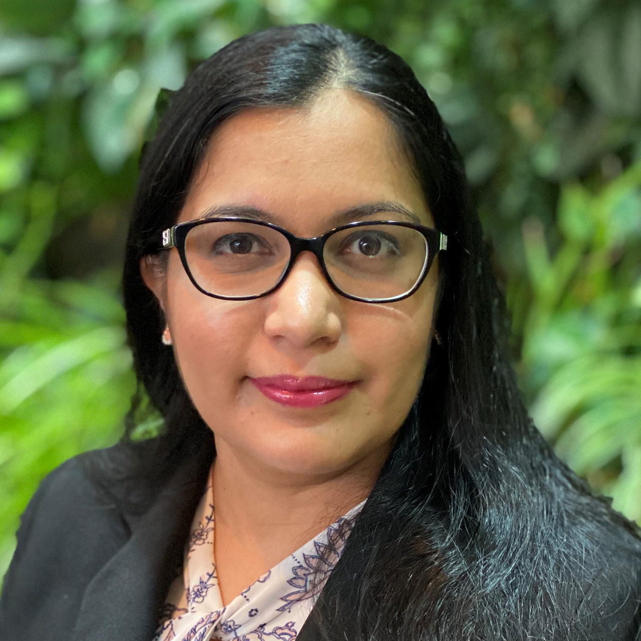 Reema Railkar Headshot